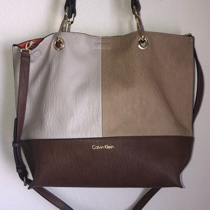 Calvin Klein Color Block Large REVERSIBLE Tote like new gold TAN-BROWNS ORANGE
